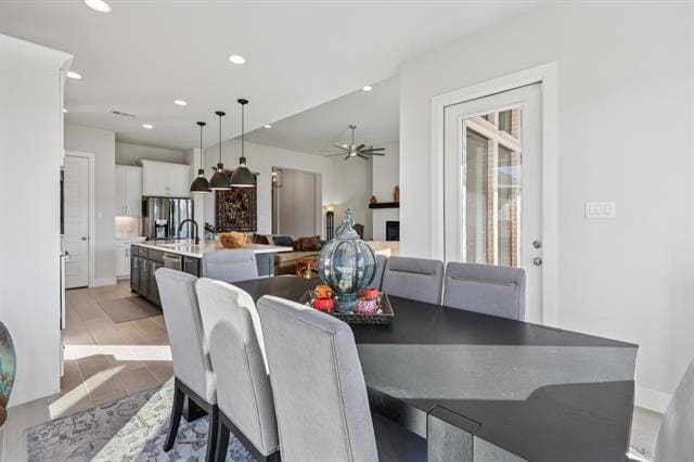 Building Photo - 1724 Hartley Ln