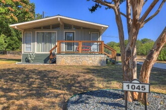 Building Photo - "Furnished 2-Bedroom Cottage Near Guadalup...