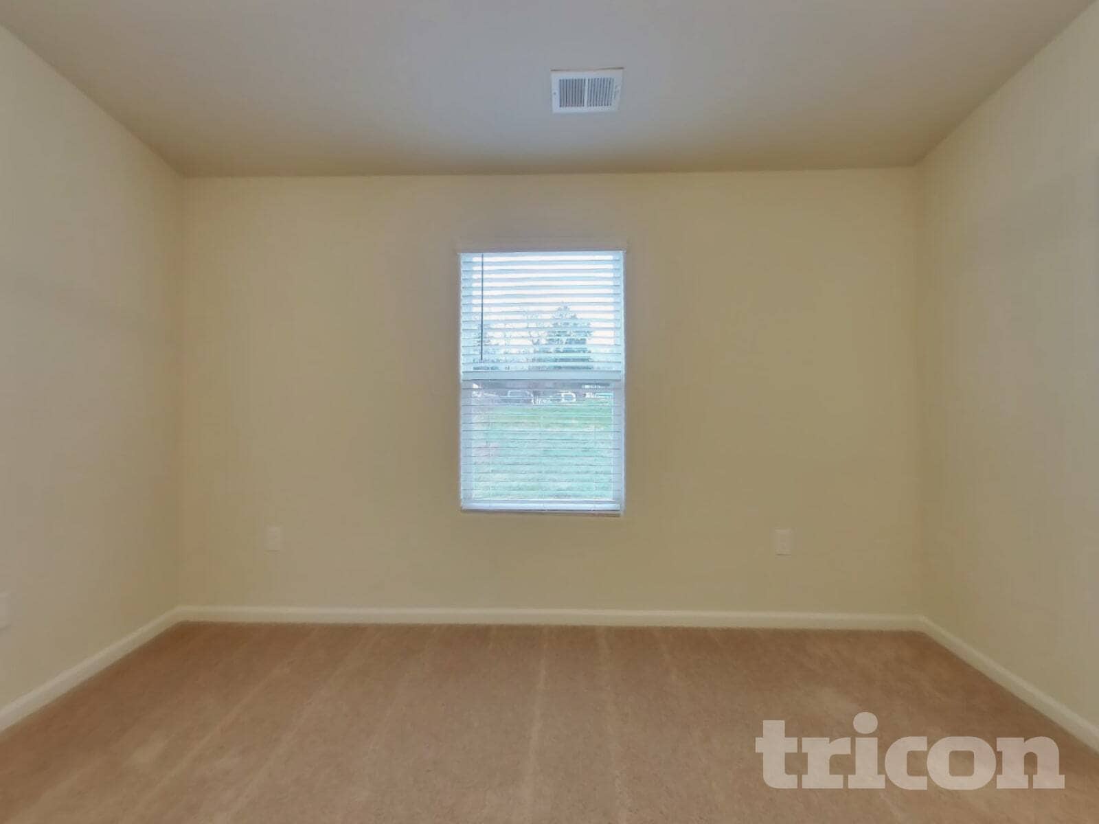 Building Photo - 727 Hawley St