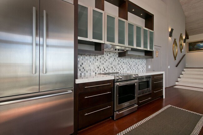 Building Photo - Elegant Oceanview Residence in Prestigious Hawaii Loa Ridge – 3 Bed / 3 Bath