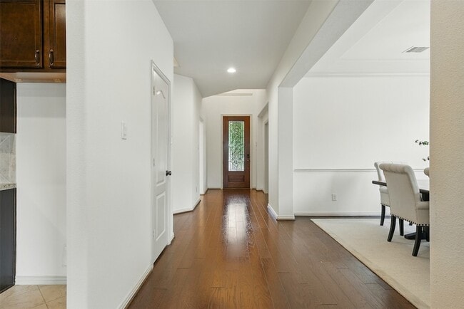Building Photo - 19014 Ridge Cove Ln