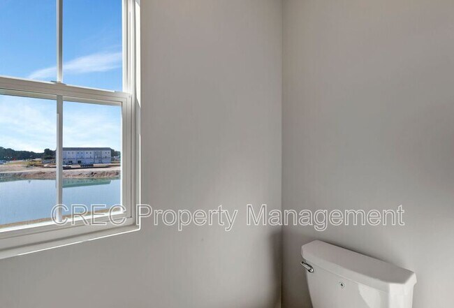 Building Photo - 790 Ridgley Dr