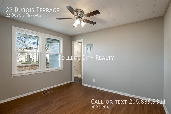 Building Photo - 22 Dubois Terrace