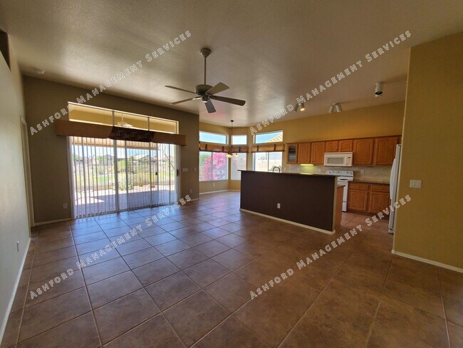 Building Photo - COYOTE LAKES BEAUTIFUL VIEW OF GOLF COURSE/NOT AGE RESTRICTED**NO TENANT FEES