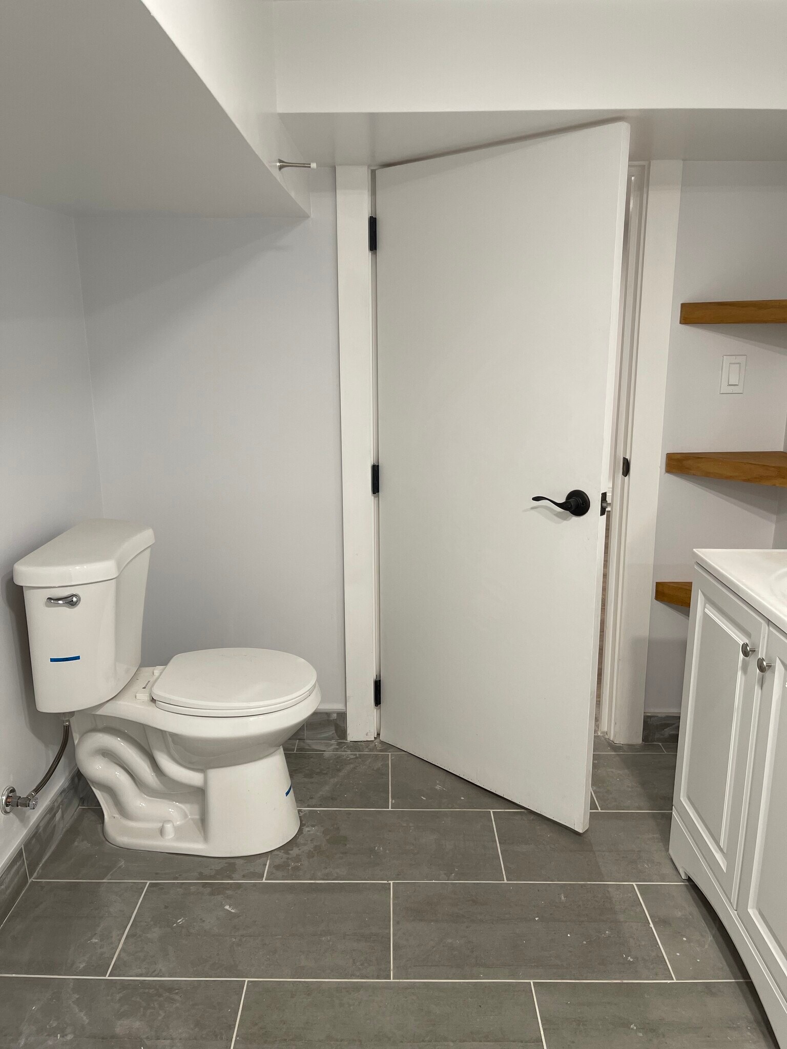 Building Photo - 76 Lexington St