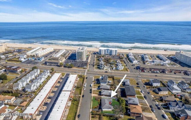 Building Photo - 70 Avery Ave