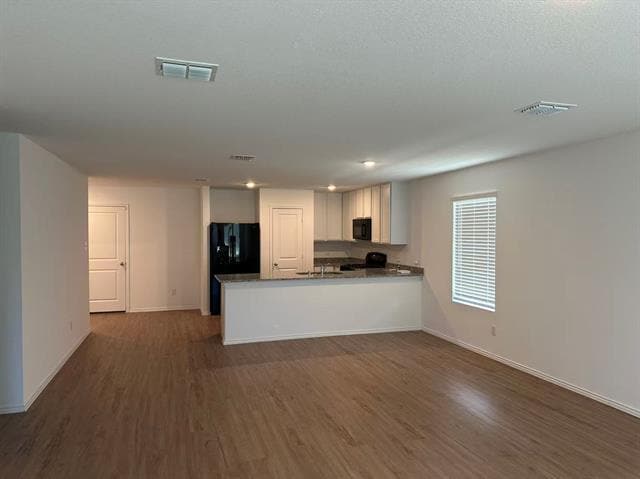 Building Photo - 1132 Ashwood Dr