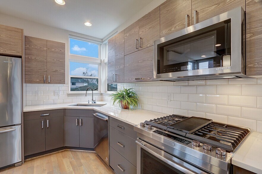 Building Photo - 2218 NW 64th St