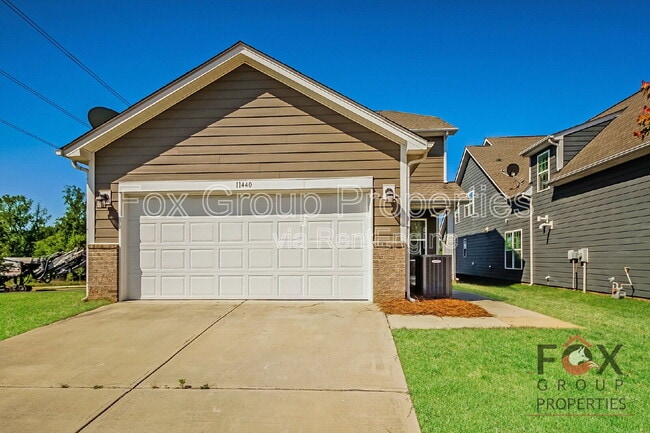 Building Photo - 11440 Westbranch Pkwy