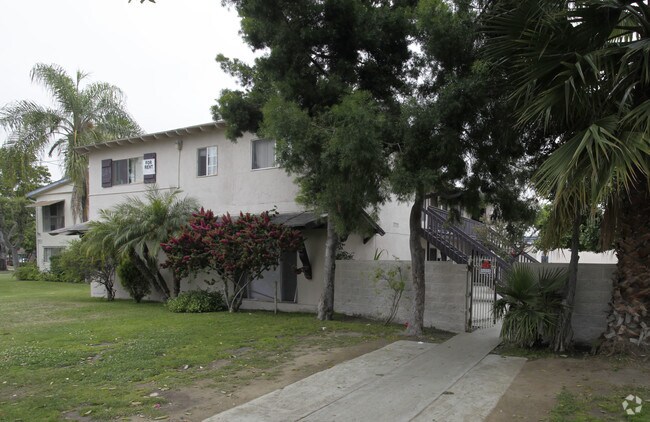 Primary Photo - 604 N Pauline St