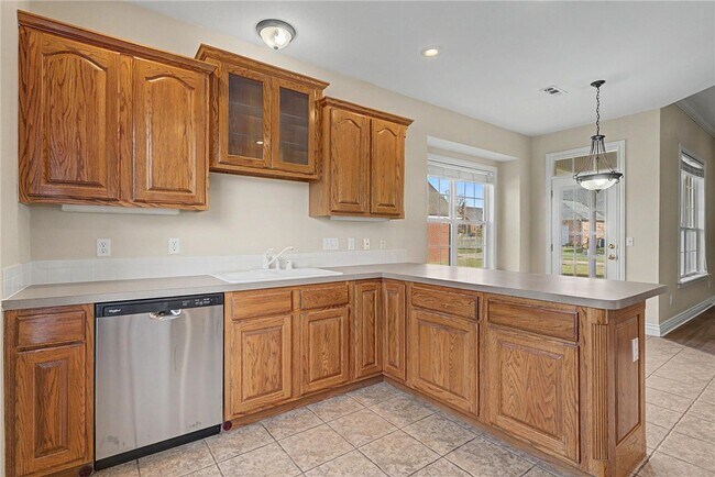 Building Photo - 6537 Harvey Jones Ave