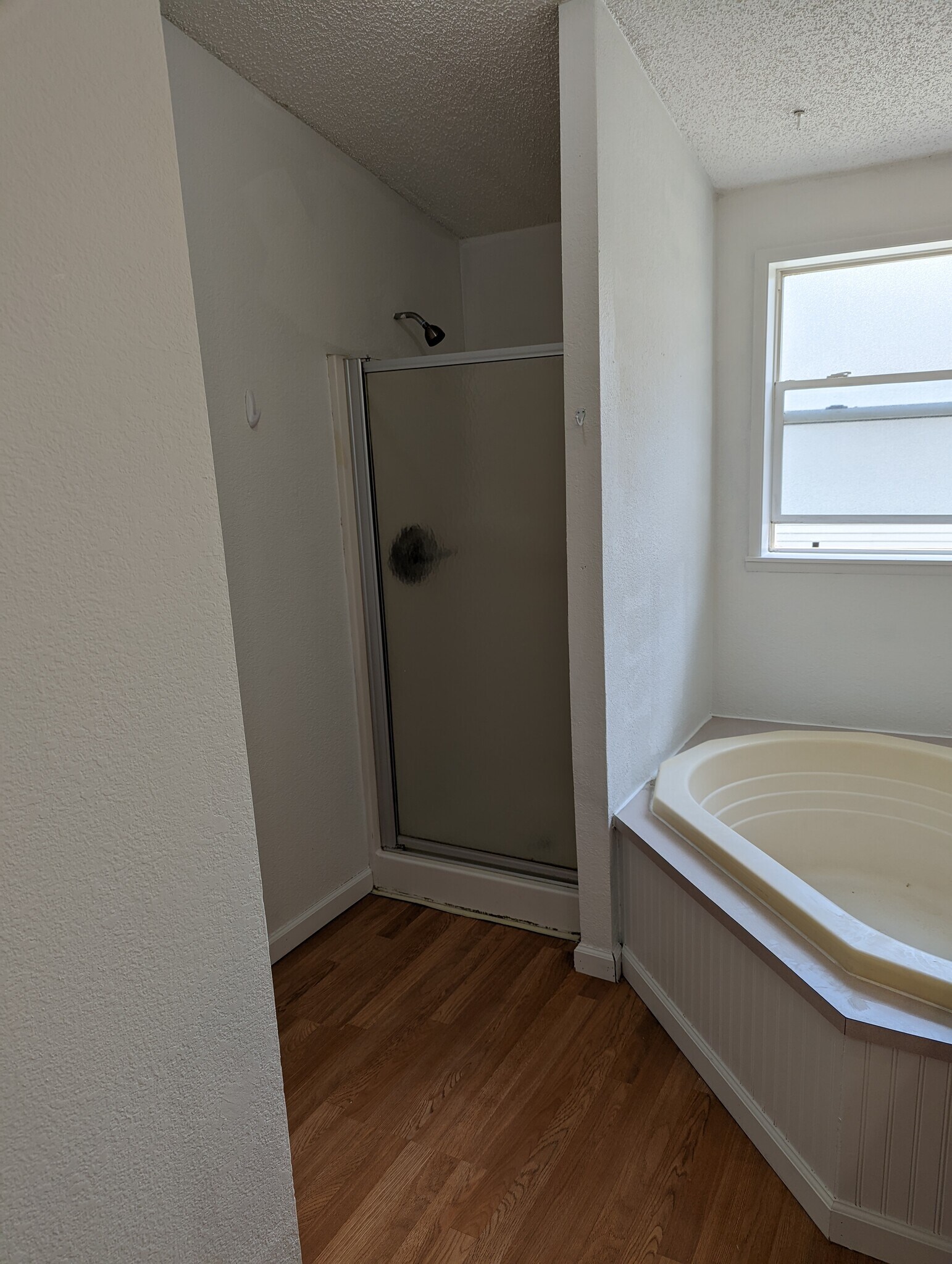 Building Photo - 514 Holbrook St