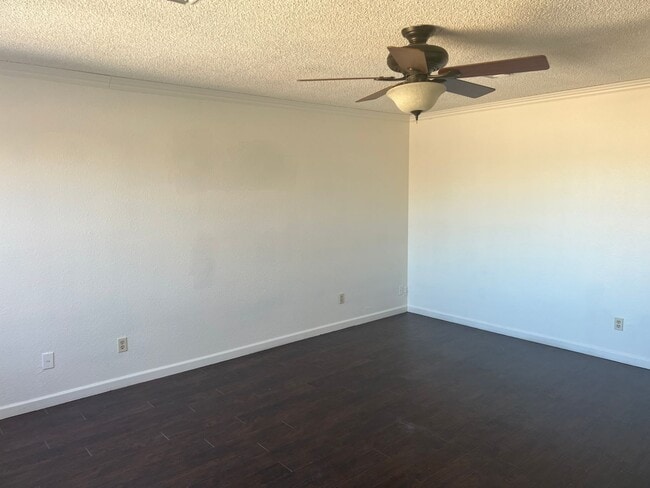 Building Photo - Three Bedroom Cibola Home on a large Lot. ...