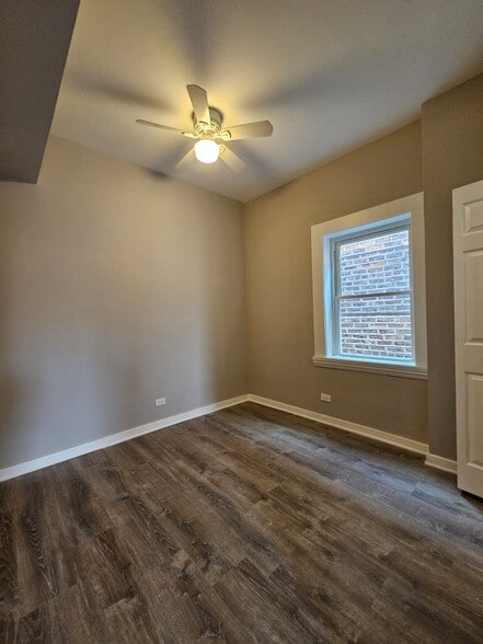 Building Photo - 909 S Bell Ave