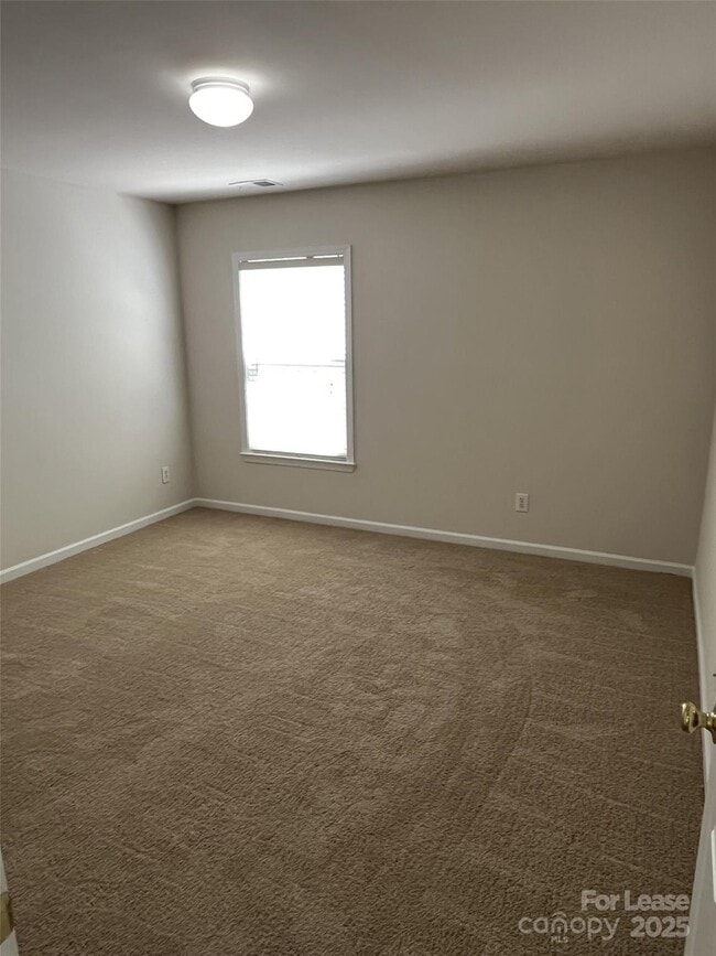 Building Photo - 11211 Maplehurst Dr