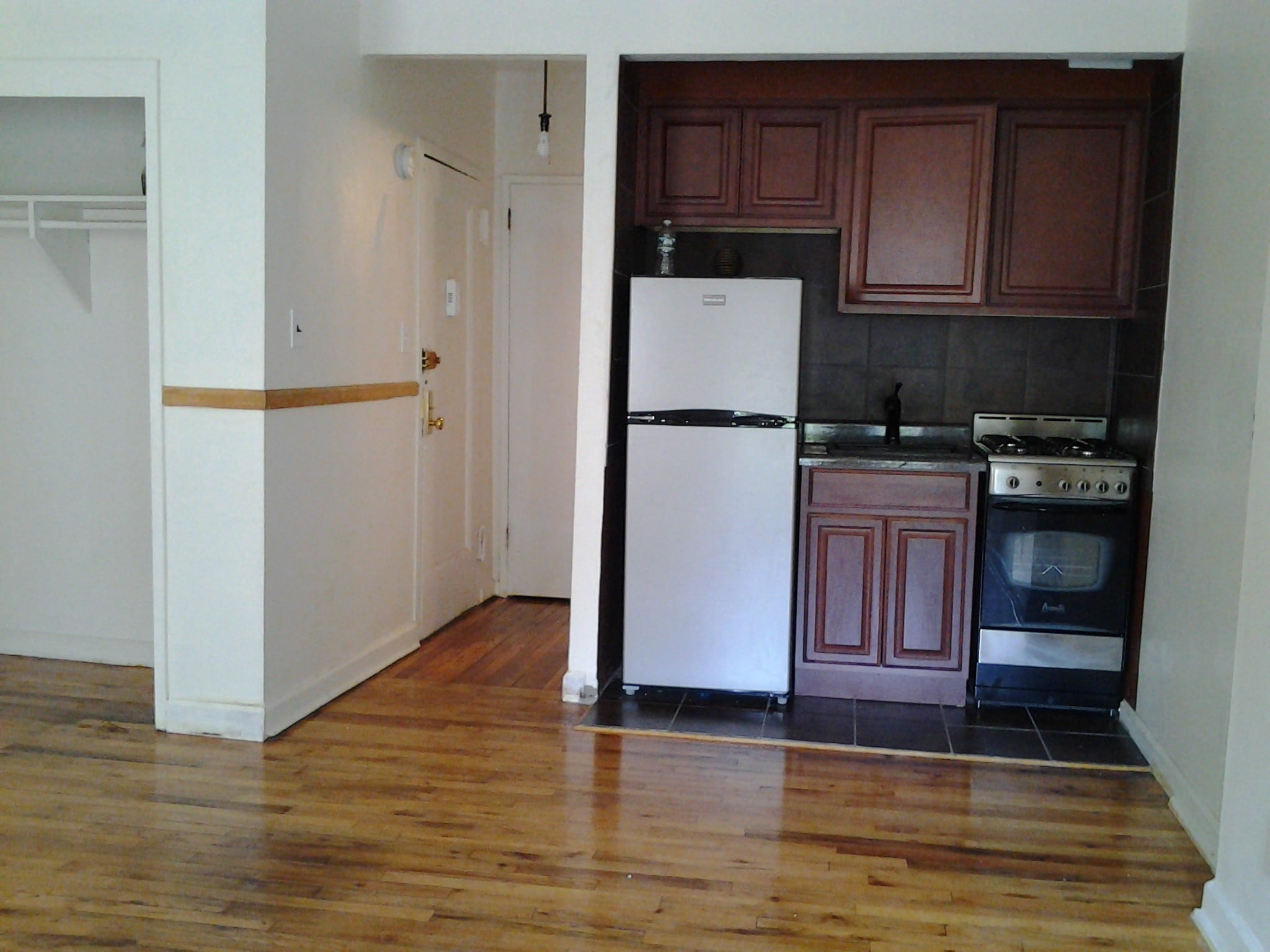 Building Photo - 318 W 138th St