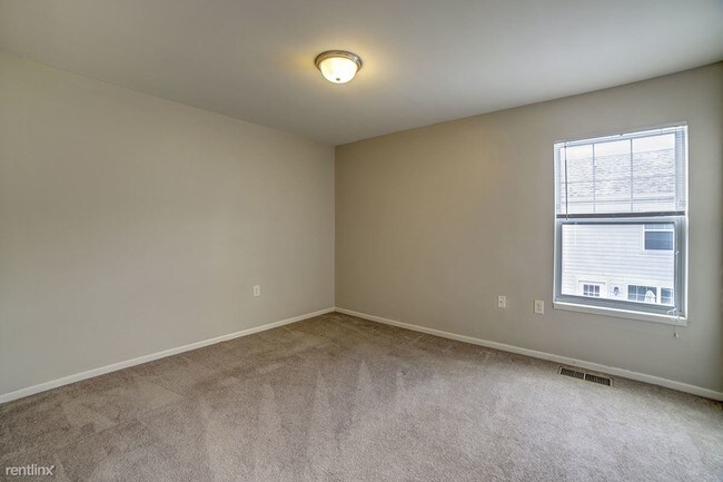 Building Photo - 3 br, 1.5 bath Apartment - Arneman Place