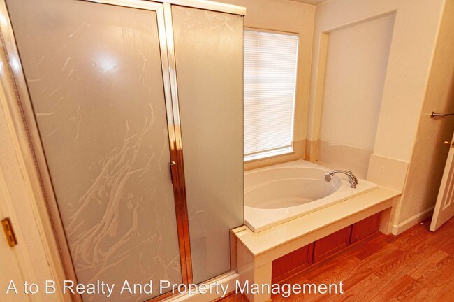 Building Photo - 3 br, 2.5 bath House - 2976 Stallion Way