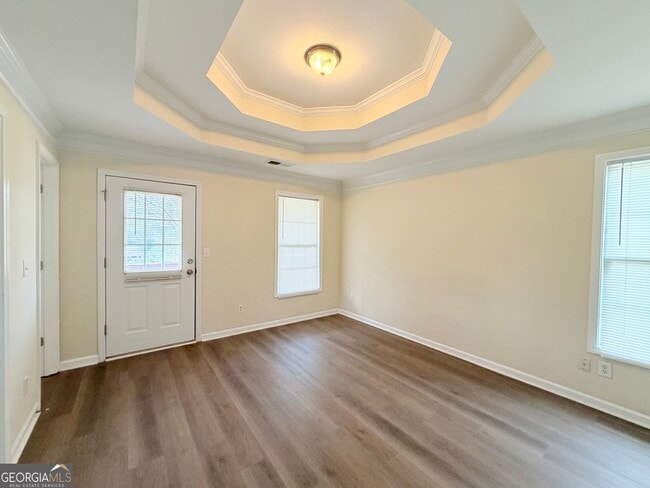 Building Photo - 109 Vine St NW