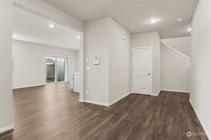 Building Photo - 1478 SW Pendleton Way