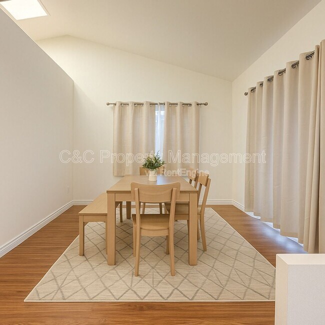 Building Photo - 12555 Caballero Ct