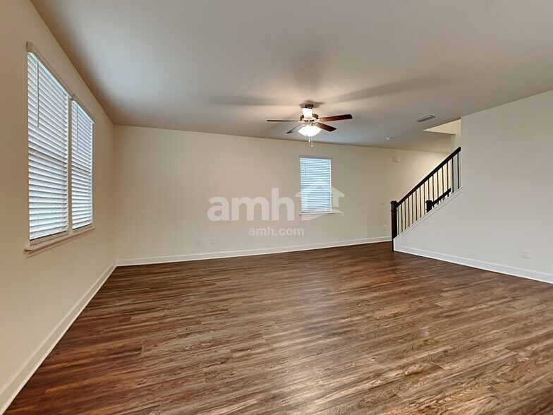 Building Photo - 5317 Virtue Ave