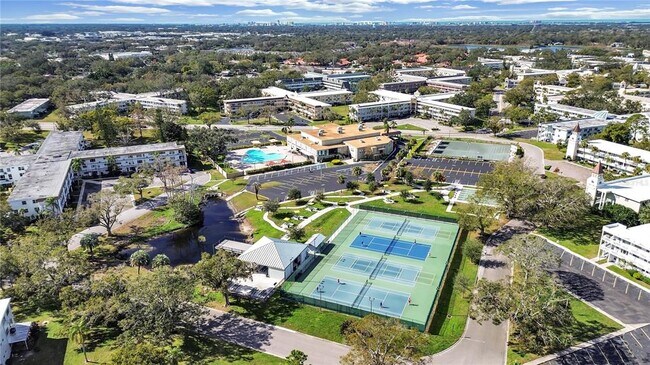 Building Photo - 2011 Australia Way W