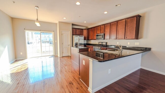 Building Photo - 1006 Windlass Glen Rd