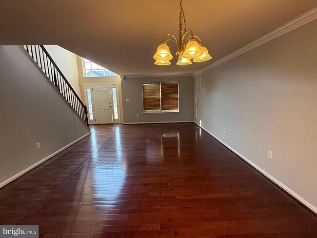 Building Photo - 18 Brushy Creek Cir
