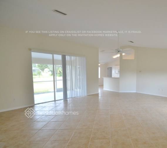 Building Photo - 4893 Fairlane Dr