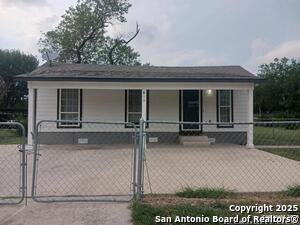 Primary Photo - 615 Cantrell Dr