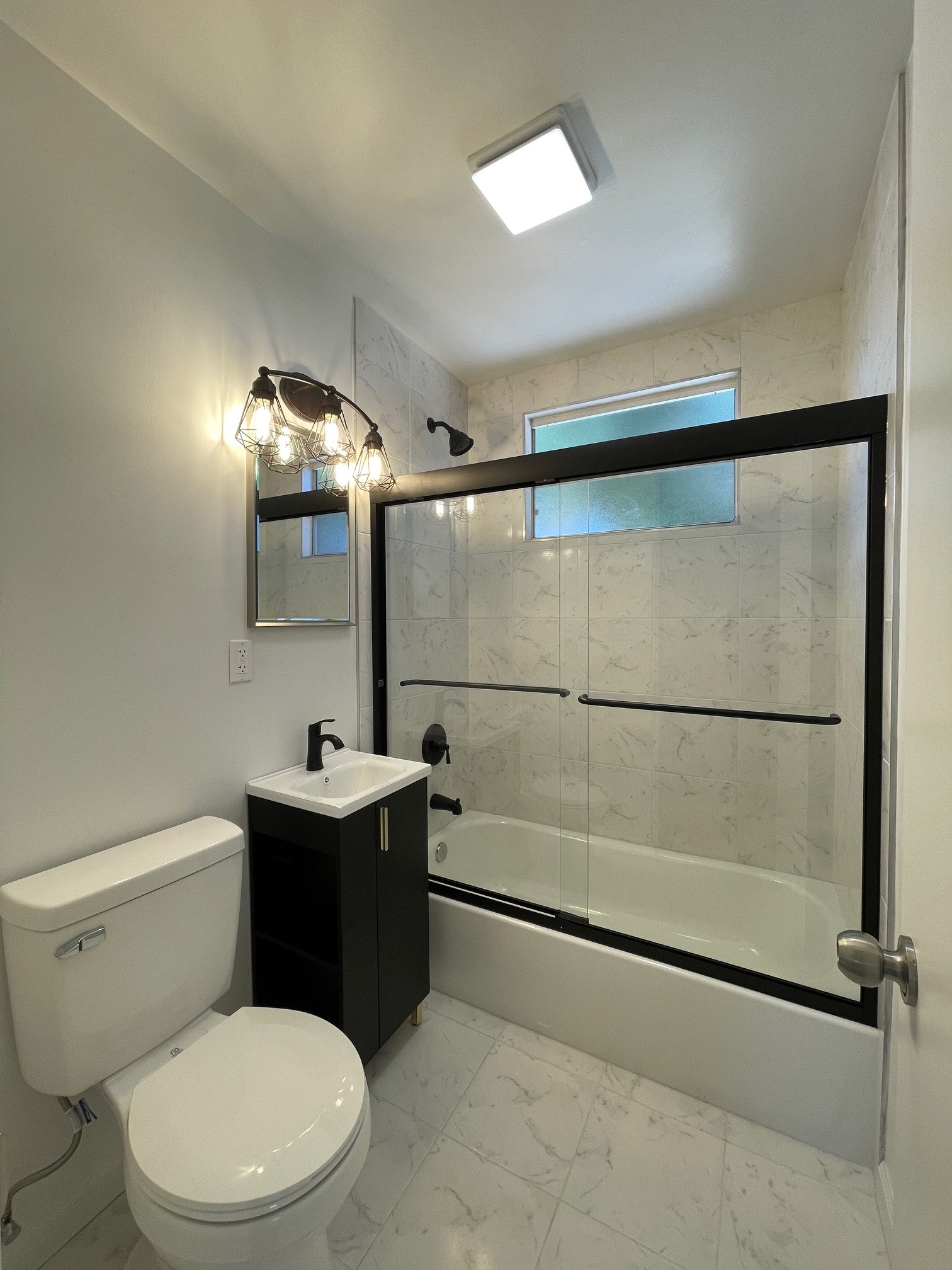 Building Photo - 14519 Fox St