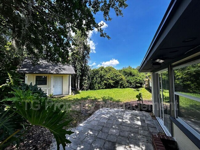 Building Photo - 6855 Hafford Ln