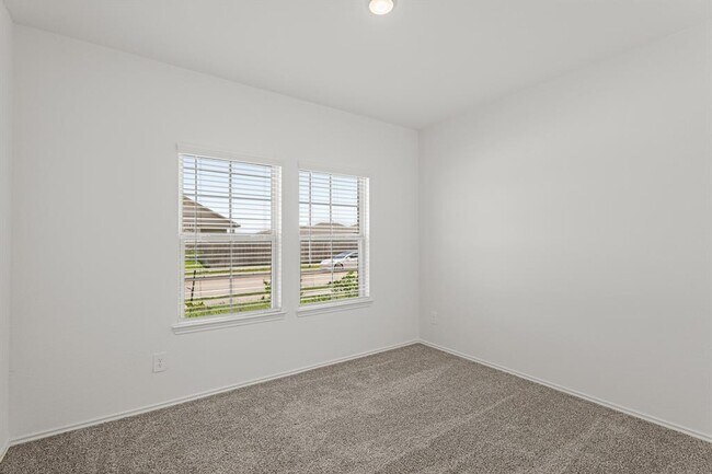 Building Photo - 5323 Cherry Tallow Trl