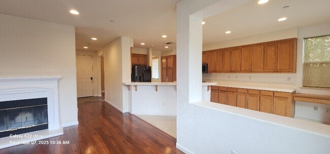 Building Photo - Welcome to American Canyon!! Beautiful Lar...