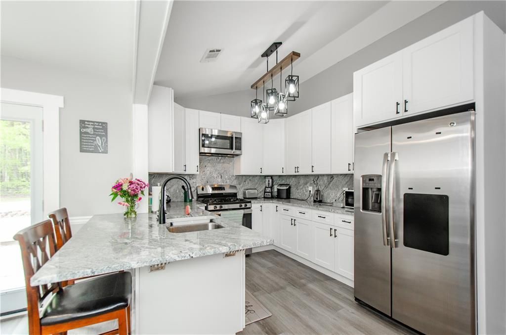 Building Photo - 238 Knob Hill Dr