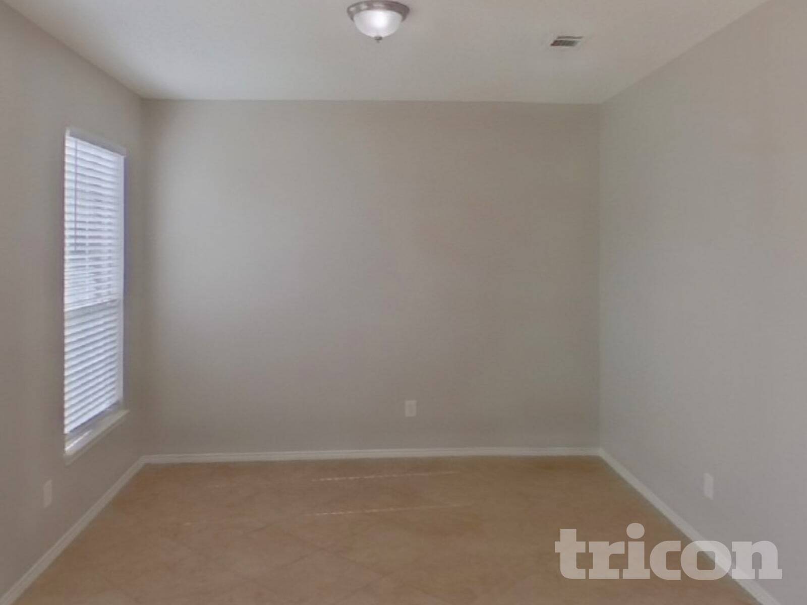 Building Photo - 1626 Rancho Dr