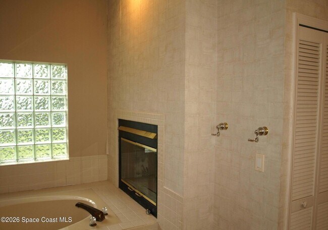 Building Photo - 1170 Briar Run Cir