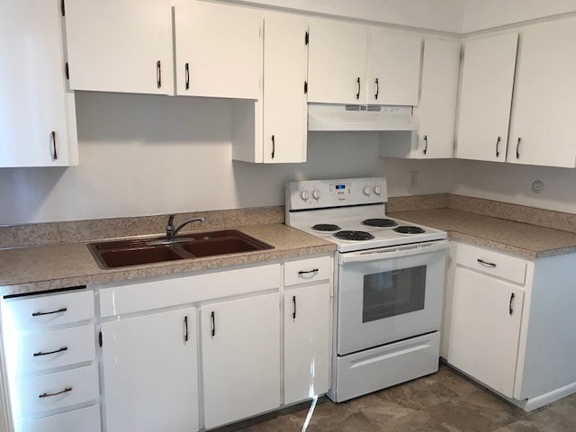 Kitchen - 345 SE 81st Ave