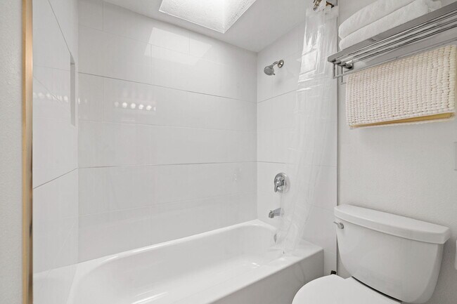 Building Photo - 73103 Ajo Ln