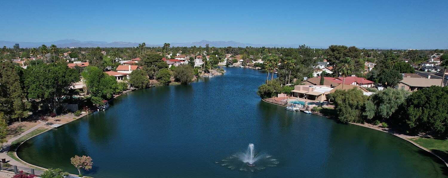 Building Photo - 2146 West Isabella #254