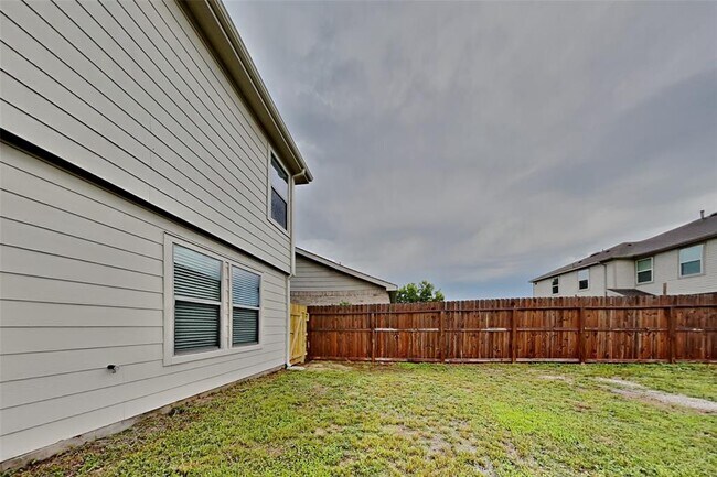 Building Photo - 20527 Cypress Gully Dr