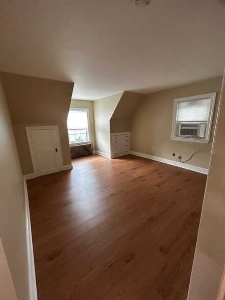 Living Room - 806 Broadway