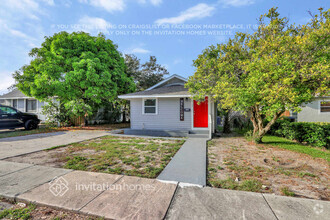 Building Photo - 4102 12th Ave S