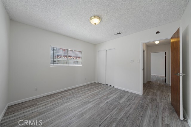 Building Photo - 3025 Sherwood Ave