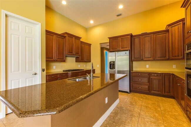 Building Photo - 20003 Ryman Pl