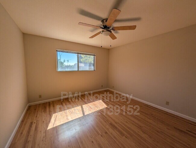 Building Photo - 2909 Calaveras Dr