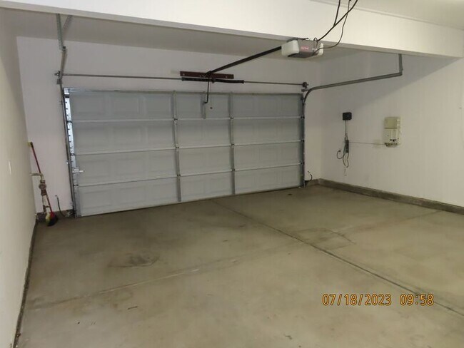 Building Photo - 26270 Monticello Way