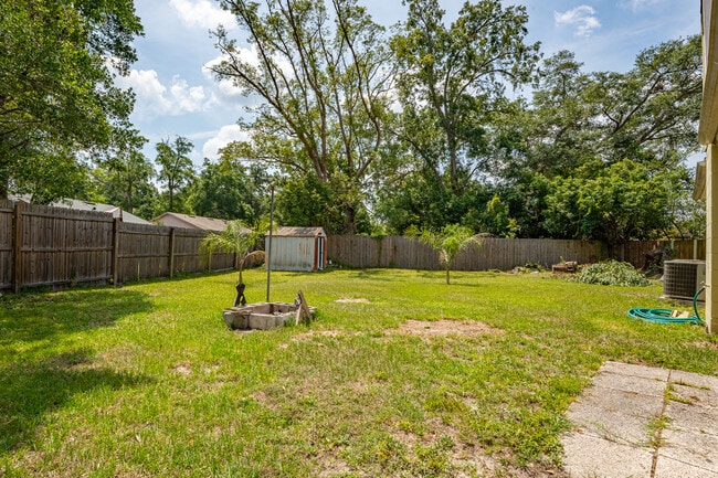 Building Photo - 3504 Superior Ct
