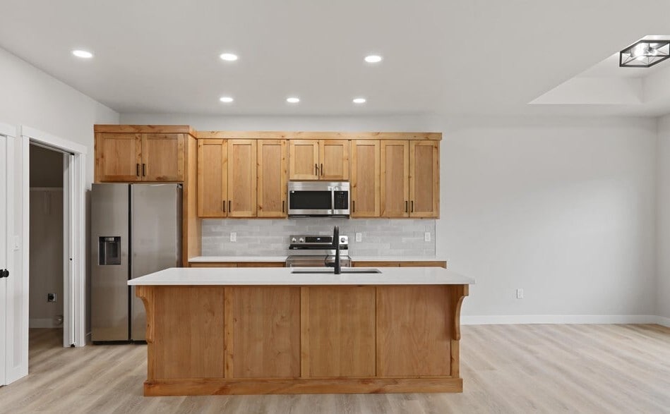 Building Photo - 3417 35th St W